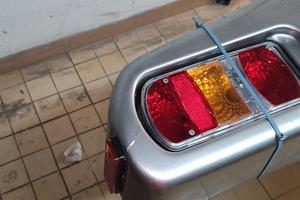 Barra porta fanali per porta moto Goldsmith Doge