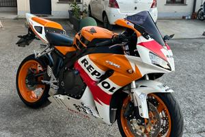 Cbr 1000 rr repsol