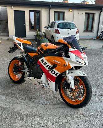 Cbr 1000 rr repsol