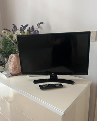 TV LG 24” LED HD Ready