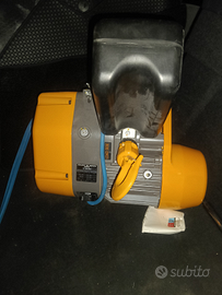 Attrezzi vari per lavoro, casa ecc