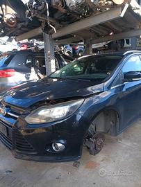 FORD FOCUS SW RICAMBI USATI