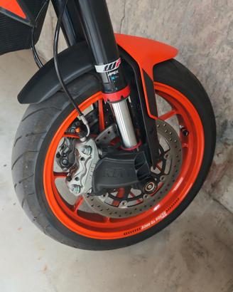 ktm Duke 890 convogliatori aria dischi freno