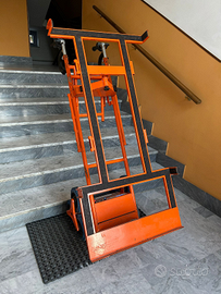 Carrello saliscale elettrico Mario Carrelli