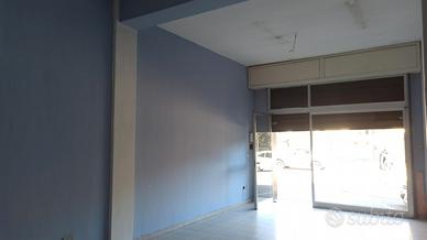 Locale commerciale in posizione centrale