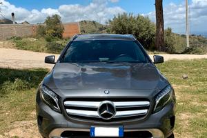MERCEDES GLA 200 D, Sport