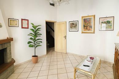 Vaiano Terratetto a schiera mq.190