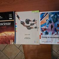 libri università microeconomia e corso di fisica