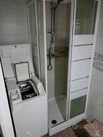 Stanza monolocale arredata