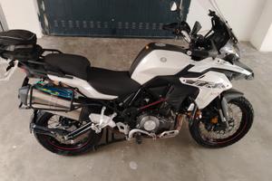 BENELLI TRK 502X