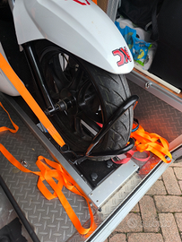 Scooter + carica scooter elettrico