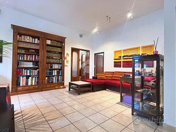 PORZIONE DI BIFAMILIARE A MOLINELLA