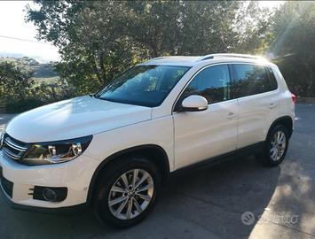 Tiguan 4motion 140CV eccellenti condizioni.