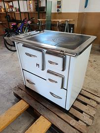 Stufa legna economica vintage