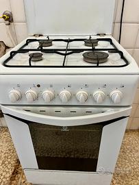 Forno gas Indesit
