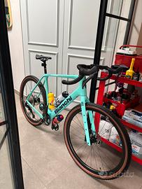 Bianchi Arcadex PRO Shimano GRX 820/822 XL