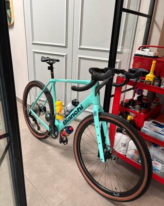 Bianchi Arcadex PRO Shimano GRX 820/822 XL