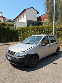 Fiat punto grigia