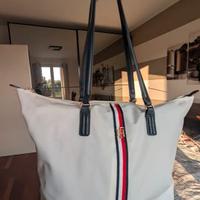 Borsa Tommy Hilfiger Poppy