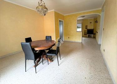 3 LOCALI A ISCHIA DI CASTRO