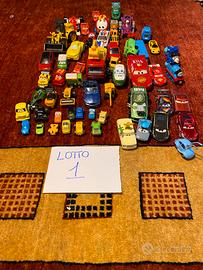 Macchinine varie marche + pezzi pista hotwheels