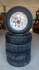 Cerchi e Gomme Suzuki sj 410