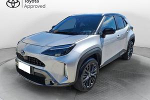 Toyota Yaris Cross 1.5h Adventure awd-i 116 C...