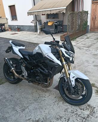 Suzuki GSR 750 Anno 2011