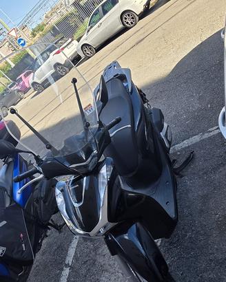 Honda sh 125 abs