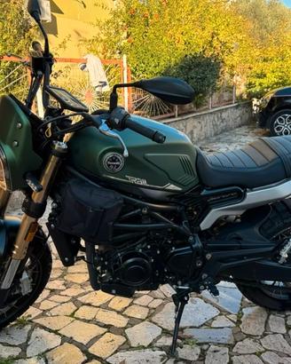 Moto Benelli Leoncino 800 Trail