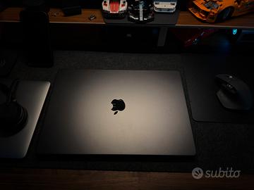 MacBook Pro M4 Pro 16” - 24GB RAM - 512GB SSD