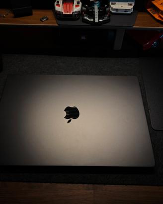 MacBook Pro M4 Pro 16” - 24GB RAM - 512GB SSD