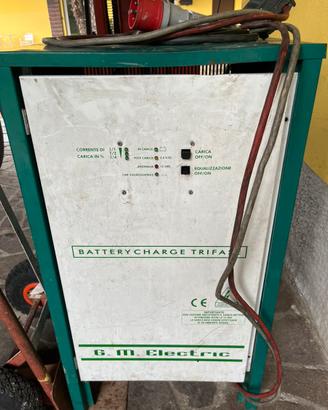 Carica batterie 380 24V