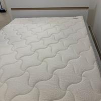 Camera da letto completa