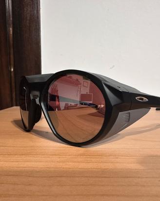 Oakley Clifden