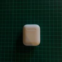 Apple AirPods 2