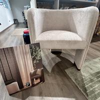 poltrona in velluto pixellato REEVER