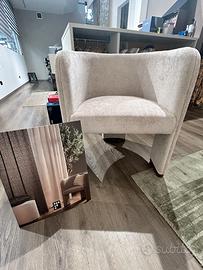 poltrona in velluto pixellato REEVER