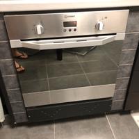 FORNO INDESIT AD INCASSO