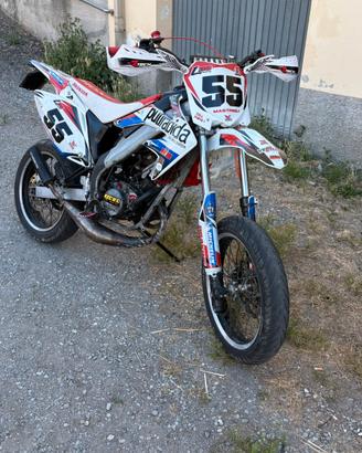 hm 50