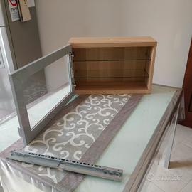Vetrinetta IKEA