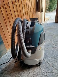 Aspirapolvere Makita 