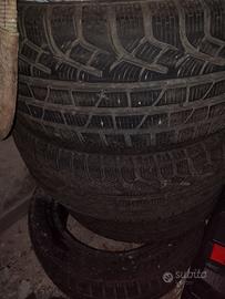 Pneumatici invernali 235/55 R17