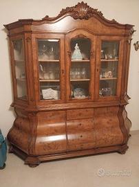CREDENZA IN STILE