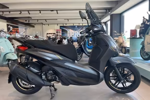 Piaggio Beverly 310 S E5+ NERO METEORA 25th ...