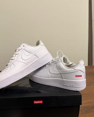 Nike air force x supreme