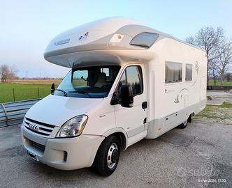 MOBILVETTA HUARI CON GARAGE PAT.B