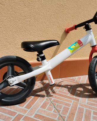 BICICLETTA SENZA PEDALI  BTWIN  RUN RIDE  c/ FRENO