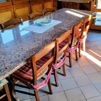 Tavolo in granito rosa