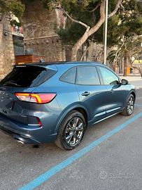 Ford Kuga 2.5 Full Hybrid ST Line 190 CV